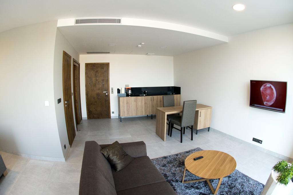Mg Restaurace/Luxury Apartments Mlada Boleslav Exterior photo
