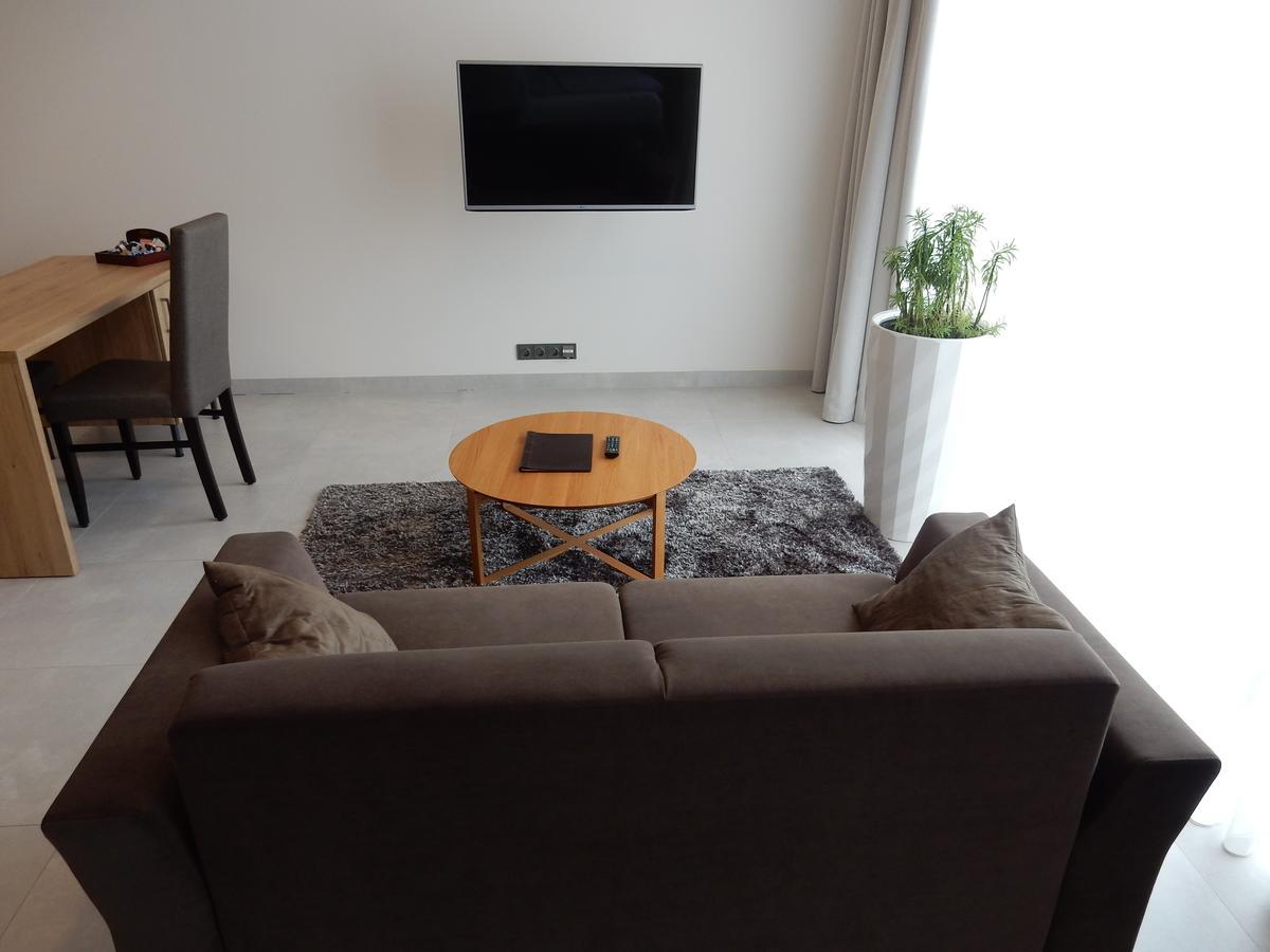 Mg Restaurace/Luxury Apartments Mlada Boleslav Exterior photo